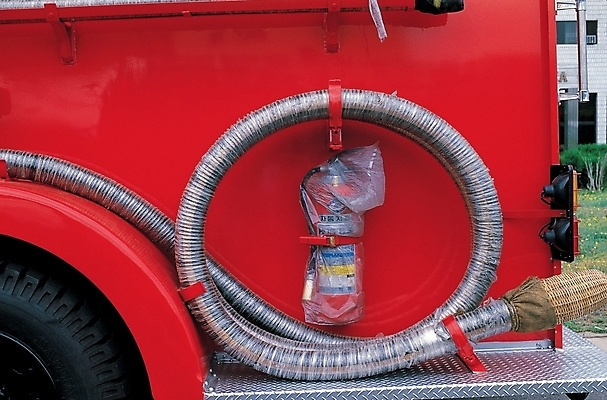 포토 JPG 육상교통 불 사람없음 호스 소방차 소화기 방화 소방호스 국내포토 자연요소 교통수단 자동차 안전장비 소방 파일형식