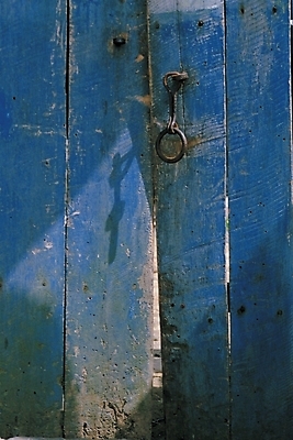 포토 JPG 주간 시설물 건축물 건축 주택 사람없음 야외 문 대문 문고리 문짝 국내포토 자연요소 건물 파일형식