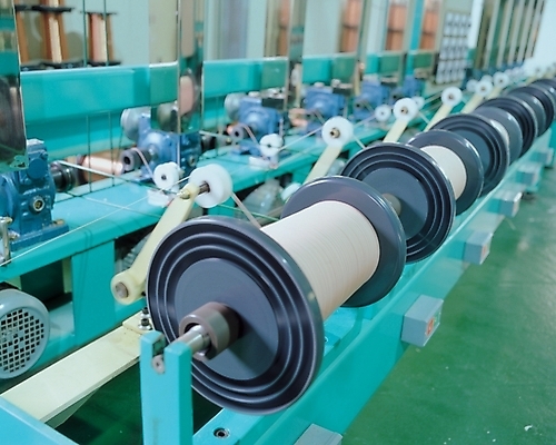 포토 JPG 산업 공장 실내 사람없음 기계 중장비 산업장비 산업시설 섬유 생산라인 자동화 국내포토 공업 내부 장비 직물 파일형식