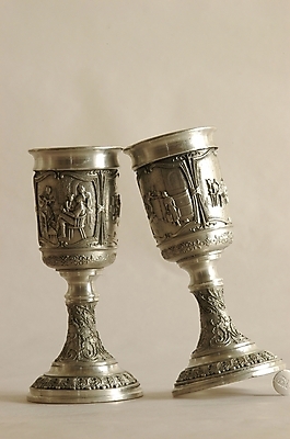 포토 JPG 스튜디오촬영 생활용품 술잔 주방용품 잔 실내 근접촬영 사람없음 컵 두개 오브젝트 청동 두잔 여흥 국내포토 식기 뷰포인트 2 내부 파일형식