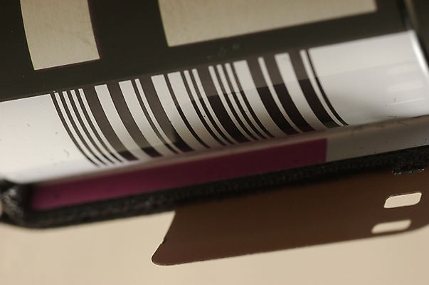 포토 JPG 스튜디오촬영 로우앵글 실내 근접촬영 사람없음 전자제품 한개 카메라 필름 바코드 필름사진 필름통 국내포토 1 뷰포인트 내부 파일형식