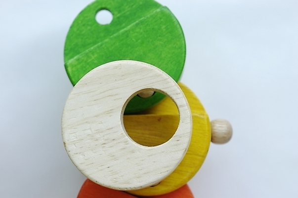 포토 JPG 스튜디오촬영 생활용품 부분 놀이 실내 근접촬영 사람없음 목재 하이앵글 장난감 놀이용품 블록 벌레 오브젝트 교구 교육용품 목조 나무벌레 송충이 국내포토 나무 교육 뷰포인트 곤충 재료 내부 파일형식