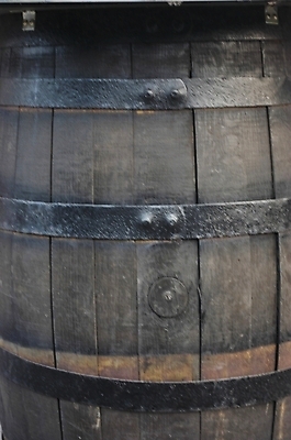 포토 JPG 나무 백그라운드 통 근접촬영 사람없음 목재 나무통 술통 국내포토 식물 뷰포인트 재료 파일형식