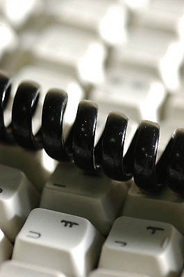 포토 JPG 스튜디오촬영 실내 근접촬영 사람없음 아웃포커스 하이앵글 컴퓨터용품 키보드 업무 전화선 국내포토 뷰포인트 촬영기법 내부 작업 오브젝트 파일형식