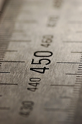 포토 JPG 기호 문구용품 자 근접촬영 사람없음 아웃포커스 숫자 사무용품 도구 철 오브젝트 단위 치수 길이 국내포토 문자 뷰포인트 촬영기법 파일형식