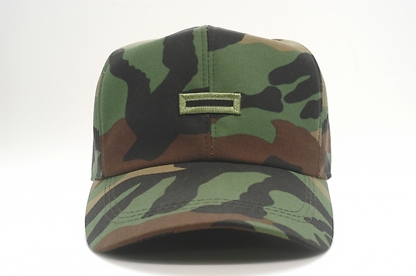 포토 JPG 모자 잡화 기념일 사람없음 군인 군용 육군 현충일 국군 군모 보병 전투모 국내포토 직업 군대 이벤트 파일형식 호국보훈의달