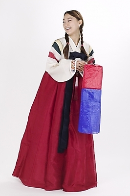 포토 JPG 스튜디오촬영 전신 모델 한국전통 여자 명절 포즈 모션 새해 실내 표정 한명 서기 사람 20대 성인 설날 한국인 전통의상 한복 청사초롱 여자만 여자한명만 성인여자만 청년만 청년여자만 성인한명만 청년여자한명만 성인여자한명만 성인만 국내포토 1 전통 기념일 한국 동양인 청년 내부 초롱 파일형식