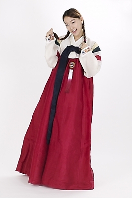 포토 JPG 스튜디오촬영 전신 모델 한국전통 여자 명절 포즈 모션 실내 표정 한명 서기 사람 20대 성인 한국인 전통의상 한복 여자만 여자한명만 성인여자만 청년만 청년여자만 성인한명만 청년여자한명만 성인여자한명만 성인만 국내포토 1 전통 기념일 한국 동양인 청년 내부 파일형식