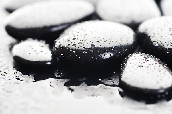 포토 JPG 해외이미지 백그라운드 컨셉 사람없음 물 쌓기 검은색 스파 젖음 조약돌 물방울 마사지 국경 해외202004 해외포토 자연요소 컬러 모션 돌_바위 파일형식