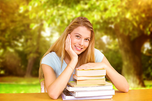 포토 JPG 해외이미지 나무 식물 백인 학생 응시 공원 여자 교육 남자 행복 잎 학교 청소년 자연 탁자 휴식 책장 선반 미소 앉기 풍경 초원 여러명 20대 10대 책 초록색 학습 스터디 금발 쌓기 평화 자유 정보 탐험 성장 전원 도서관 고독 땅 책상 교과서 대학교 문학 내추럴 도피 지능 혼혈 고등교육 해외202004 해외포토 서양인 헤어스타일 시선 공공시설 감정 컬러 가구 다수 컨셉 모션 교재 표정 사람 청년 전기에너지 생태계 다문화 파일형식