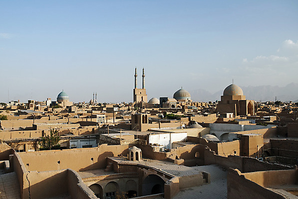 포토 JPG 해외이미지 건축양식 지붕 주택 사람없음 건물 사막 도시 재산 옛날 이란 해외202004 해외포토 건축물 건축 중동 금융 파일형식