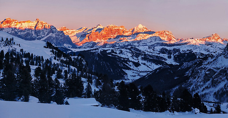 포토 JPG 해외이미지 유럽 여행 자연 산 파노라마 풍경 사람없음 일출 계곡 황혼 일몰 이탈리아 새벽 시골 정상 저녁 언덕 산등성이 지역 남쪽 절정 해외202004 해외포토 자연요소 나라 촬영기법 노을 야간 방향 생태계 파일형식