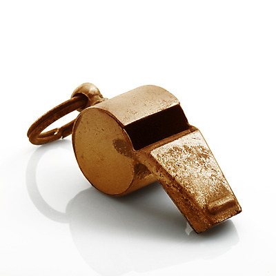 포토 JPG 해외이미지 스포츠 사람없음 금속 소리 수확 호루라기 흰배경 옛날 중고 타격 해외202004 해외포토 백그라운드 농업 모션 재질 흰색 파일형식