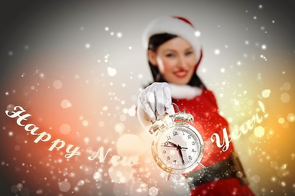 포토 JPG 해외이미지 백인 모자 드레스 여자 행복 시계 백그라운드 컨셉 크리스마스 겨울 휴가 새로움 기념 아이디어 갈색머리 선물 한명 사람 성인 장식 빨간색 크리스마스트리 산타클로스 축제 흰색 축하 표현 시간 야간 12월 유혹 활 공포 12 클라우스 해외202004 해외포토 자연요소 서양인 1 헤어스타일 잡화 옷 계절 기념일 감정 컬러 숫자 날짜 파일형식