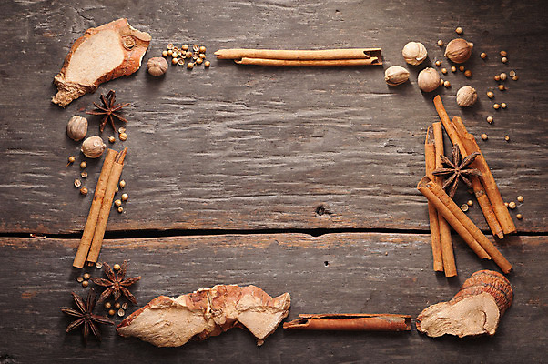 포토 JPG 해외이미지 음식 백그라운드 재료 탁자 프레임 건조 요리 사람없음 장식 갈색 주방 조미료 향신료 향 시나몬 해외202004 해외포토 컬러 가구 향미료 파일형식