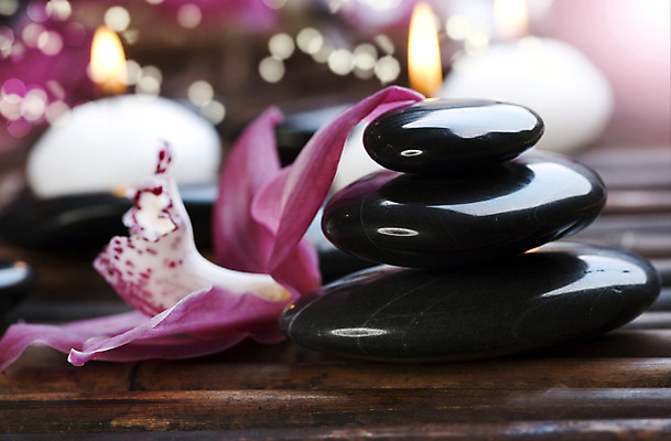 포토 JPG 해외이미지 꽃 백그라운드 컨셉 사람없음 쌓기 검은색 스파 조약돌 흰색 마사지 난초 테라피 해외202004 해외포토 식물 컬러 모션 뷰티 돌_바위 파일형식