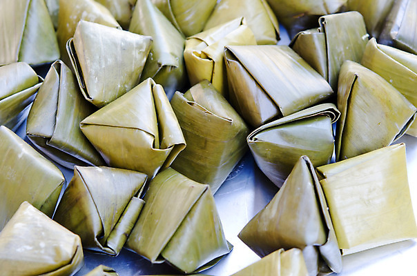 포토 JPG 해외이미지 음식 잎 태국 밥 디저트 바나나 요리 동양인 사람없음 초록색 덮개 달콤 떠남 어려움 핸드메이드 해외202004 해외포토 식물 아시아 컬러 과일 모션 인종 뚜껑 맛 파일형식