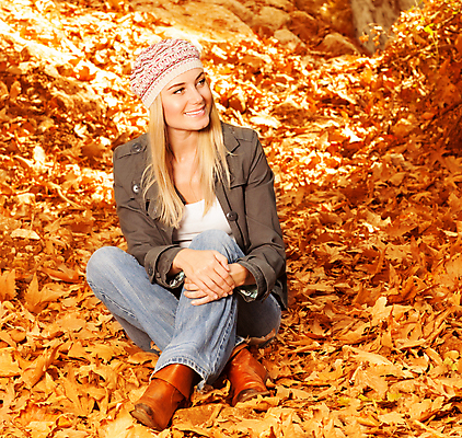 포토 JPG 해외이미지 나무 백인 모델 모자 라이프스타일 계절 공원 여자 행복 잎 자연 휴식 한명 미소 사람 성인 야외 청춘 금발 노란색 기쁨 가을 숲 성인여자한명만 해외202004 해외포토 서양인 식물 1 헤어스타일 잡화 공공시설 감정 컬러 컨셉 표정 생활 생태계 여자한명만 성인여자만 파일형식