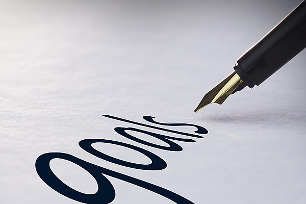 포토 JPG 해외이미지 종이 텍스트 사람없음 단어 만년필 기록 목표 페이지 패기 유행어 해외202004 해외포토 문자 컨셉 펜 유행 자신감 파일형식