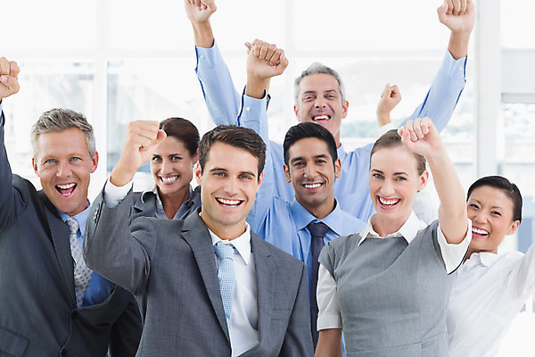 포토 JPG 해외이미지 서양인 외국인 백인 여자 남자 40대 중년 비즈니스 응원 직장 실내 서기 사람 여러명 20대 성인 30대 사무실 직장인 비즈니스맨 비즈니스우먼 동료 직원 해외202004 해외포토 직업 다수 회사 관계 모션 인종 청년 내부 장년 파일형식