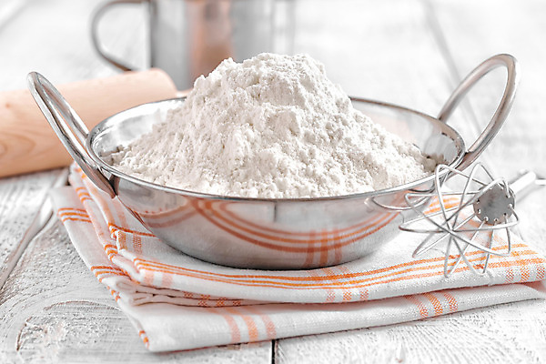 포토 JPG 해외이미지 음식 백그라운드 재료 탁자 요리 사람없음 목재 갈색 금속 주방 흰색 기구 사발 가루 준비 유기농 날것 반죽 밀가루 호밀 통밀 해외202004 해외포토 나무 웰빙 컬러 가구 재질 곡류 사기그릇 밀 파일형식