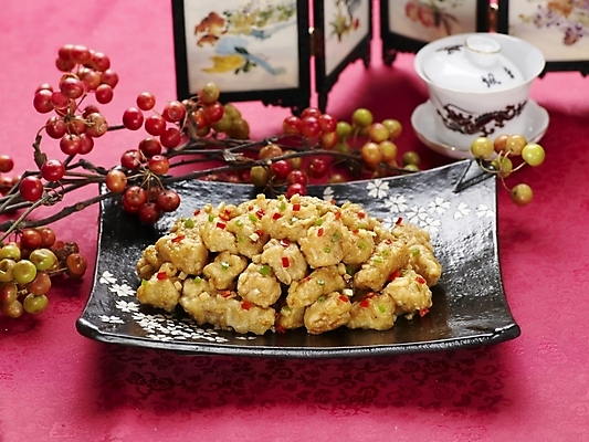 포토 JPG 스튜디오촬영 그릇 식기 접시 음식 실내 근접촬영 사람없음 장식 가로 빨간색 중식 나뭇가지 찻잔 라조기 랴자오지 미니병풍 국내포토 나무 뷰포인트 컬러 잔 내부 파일형식