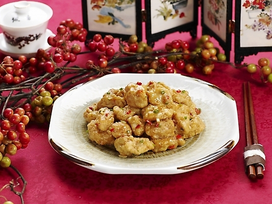 포토 JPG 스튜디오촬영 그릇 식기 접시 음식 젓가락 실내 근접촬영 사람없음 장식 가로 빨간색 중식 나뭇가지 찻잔 라조기 랴자오지 미니병풍 국내포토 나무 뷰포인트 컬러 잔 수저 내부 파일형식