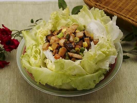 포토 JPG 스튜디오촬영 그릇 식기 접시 꽃 음식 실내 옥수수 근접촬영 사람없음 장식 가로 장미 중식 양상추 강낭콩 닭고기양상추쌈 양상추쌈 국내포토 식물 뷰포인트 채소 콩 곡류 내부 쌈 파일형식