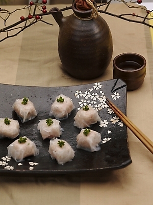 포토 JPG 스튜디오촬영 식물 그릇 식기 접시 음식 술잔 젓가락 주전자 실내 근접촬영 사람없음 장식 컵 중식 물컵 만두 딤섬 샤오마이 국내포토 뷰포인트 주방용품 잔 수저 파일형식