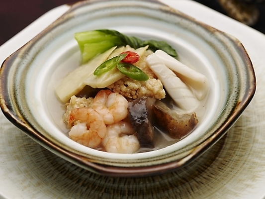 포토 JPG 스튜디오촬영 그릇 식기 접시 음식 실내 근접촬영 사람없음 장식 하이앵글 중식 꾸어빠탕 누룽지탕 국내포토 뷰포인트 내부 탕 파일형식