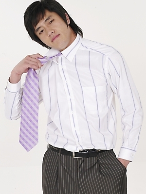 포토 JPG 스튜디오촬영 남자 포즈 넥타이 스트레스 실내 표정 피곤 한명 사람 정장 상반신 20대 성인 세로 한국인 직장인 비즈니스맨 남자만 남자한명만 성인남자만 청년만 청년남자만 청년남자한명만 성인한명만 성인남자한명만 성인만 국내포토 직업 1 잡화 옷 컨셉 비즈니스 동양인 청년 내부 파일형식