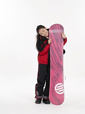 포토 JPG 스튜디오촬영 전신 긴머리 여자 포즈 겨울스포츠 실내 표정 한명 누끼 사람 20대 빨간색 세로 레포츠 청춘 검은색 한국인 스노우보드 스키복 여자만 여자한명만 성인여자만 청년만 청년여자만 성인한명만 청년여자한명만 성인여자한명만 성인만 국내포토 1 헤어스타일 옷 스포츠 컬러 컨셉 레저 스키 동양인 청년 내부 보드_스포츠 파일형식