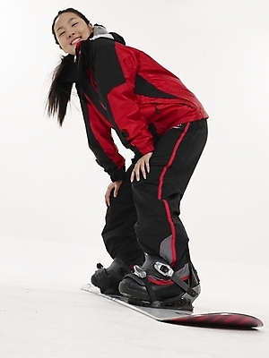 포토 JPG 스튜디오촬영 전신 긴머리 여자 포즈 겨울스포츠 실내 표정 한명 누끼 사람 20대 빨간색 세로 레포츠 청춘 검은색 한국인 스노우보드 스키복 여자만 여자한명만 성인여자만 청년만 청년여자만 성인한명만 청년여자한명만 성인여자한명만 성인만 국내포토 1 헤어스타일 옷 스포츠 컬러 컨셉 레저 스키 동양인 청년 내부 보드_스포츠 파일형식