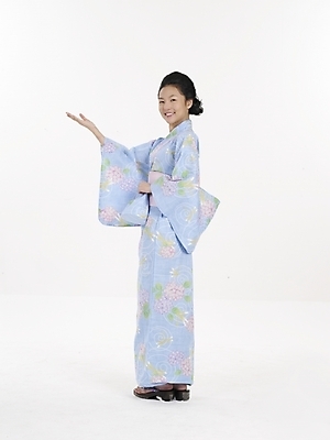 포토 JPG 스튜디오촬영 전신 모델 여자 아시아 외국문화 포즈 일본문화 실내 표정 한명 누끼 사람 동양인 세로 일본 전통의상 기모노 여자만 여자한명만 국내포토 1 동양문화 전통 나라 문화 인종 내부 일본전통의상 파일형식