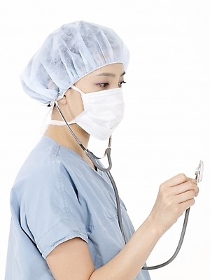 포토 JPG 스튜디오촬영 직업 여자 포즈 의학 청진기 의료기기 실내 마스크 한명 누끼 사람 동양인 상반신 20대 성인 치료 세로 한국인 의료진 의사 수술복 여자만 여자한명만 성인여자만 청년만 청년여자만 성인한명만 청년여자한명만 성인여자한명만 성인만 국내포토 1 인종 청년 내부 가운 파일형식