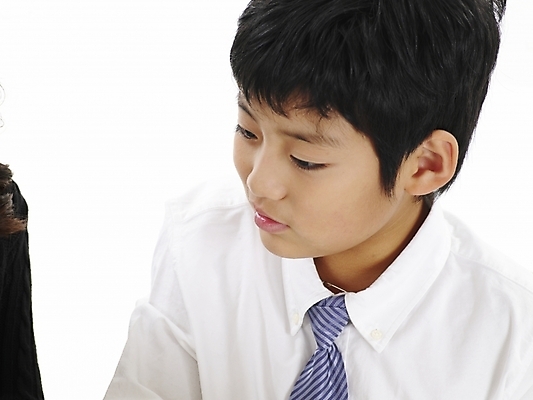 포토 JPG 스튜디오촬영 남자 초등학생 어린이 포즈 와이셔츠 넥타이 실내 표정 한명 사람 동양인 소년 상반신 가로 한국인 남자만 남자한명만 어린이만 소년만 소년한명만 국내포토 1 학생 잡화 셔츠 인종 내부 파일형식