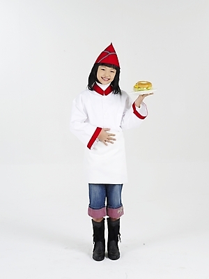 포토 JPG 스튜디오촬영 전신 모자 여자 초등학생 어린이 음식 빵 포즈 실내 샌드위치 표정 한명 누끼 사람 동양인 소녀 빨간색 세로 요리사 한국인 흰색 여자만 여자한명만 어린이만 소녀만 소녀한명만 국내포토 직업 1 학생 잡화 컬러 인종 내부 파일형식