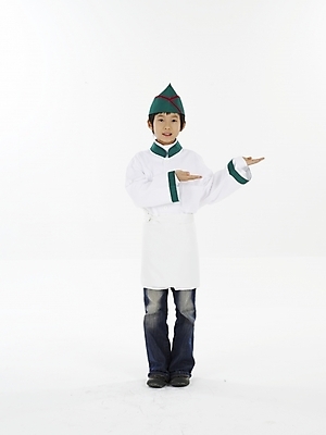 포토 JPG 스튜디오촬영 전신 모자 남자 초등학생 어린이 포즈 실내 표정 한명 누끼 사람 동양인 소년 세로 요리사 한국인 남자만 남자한명만 어린이만 소년만 소년한명만 국내포토 직업 1 학생 잡화 인종 내부 파일형식