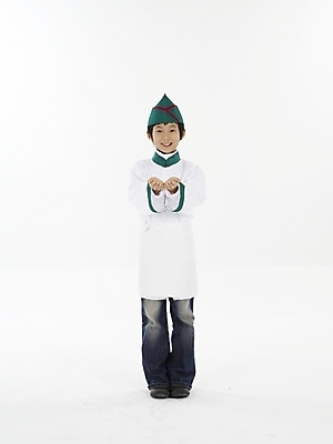 포토 JPG 스튜디오촬영 전신 모자 남자 초등학생 어린이 포즈 실내 표정 한명 누끼 사람 동양인 소년 세로 요리사 한국인 남자만 남자한명만 어린이만 소년만 소년한명만 국내포토 직업 1 학생 잡화 인종 내부 파일형식