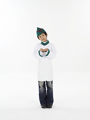 포토 JPG 스튜디오촬영 전신 모자 남자 초등학생 어린이 포즈 실내 표정 한명 누끼 사람 동양인 손짓 소년 세로 요리사 한국인 남자만 남자한명만 어린이만 소년만 소년한명만 국내포토 직업 1 학생 잡화 모션 인종 내부 파일형식