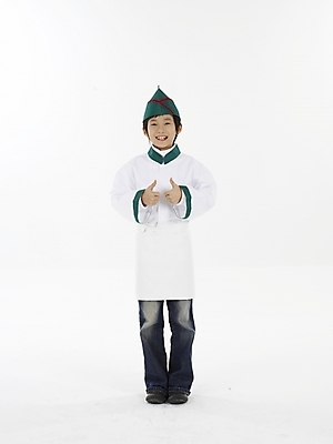 포토 JPG 스튜디오촬영 전신 모자 남자 초등학생 어린이 포즈 실내 표정 한명 누끼 사람 동양인 소년 세로 요리사 한국인 남자만 남자한명만 어린이만 소년만 소년한명만 국내포토 직업 1 학생 잡화 인종 내부 파일형식