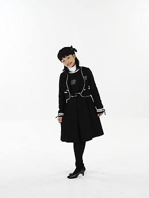 포토 JPG 스튜디오촬영 전신 여자 초등학생 어린이 포즈 실내 표정 한명 누끼 사람 동양인 소녀 세로 한국인 여자만 여자한명만 어린이만 소녀만 소녀한명만 국내포토 1 학생 인종 내부 파일형식