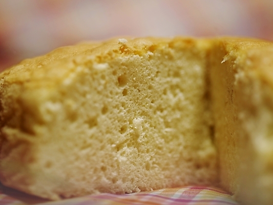 포토 JPG 스튜디오촬영 음식 빵 단면 디저트 실내 근접촬영 사람없음 가로 케이크 식탁보 체크무늬 제빵 국내포토 뷰포인트 무늬 내부 제과제빵 파일형식