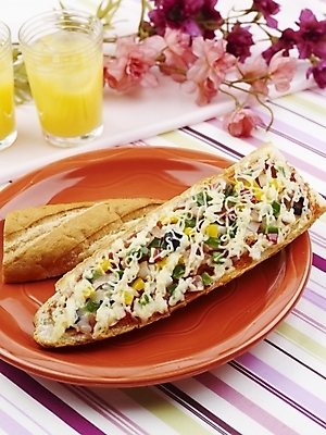 포토 JPG 스튜디오촬영 그릇 접시 꽃 음료 음식 빵 분홍색 디저트 실내 사람없음 장식 세로 노란색 보라색 주스 식탁보 바게트 오렌지주스 제빵 피자바게트 국내포토 식물 식기 컬러 피자 내부 제과제빵 과일주스 파일형식