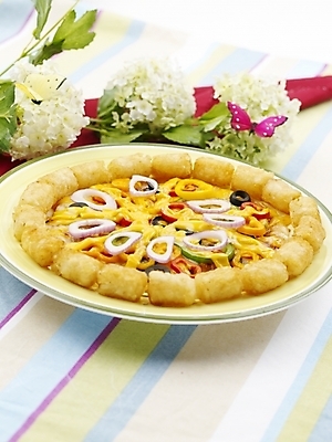 포토 JPG 스튜디오촬영 그릇 접시 꽃 음식 나비 피망 피자 서양음식 실내 근접촬영 사람없음 장식 세로 초록색 장미 노란색 검은색 국내포토 식물 식기 뷰포인트 컬러 곤충 채소 패스트푸드 내부 파일형식