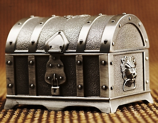 포토 JPG 스튜디오촬영 자물쇠 실내 손잡이 근접촬영 사람없음 가로 상자 직물 오픈 재산 오브젝트 보관함 금고 보물상자 보물 보안장치 보물함 국내포토 뷰포인트 내부 금융 장비 보안 파일형식