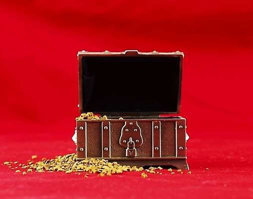 포토 JPG 스튜디오촬영 자물쇠 실내 사람없음 가로 빨간색 상자 직물 오픈 재산 천 오브젝트 보관함 금고 보물상자 보물 보안장치 보물함 국내포토 컬러 내부 금융 장비 보안 파일형식