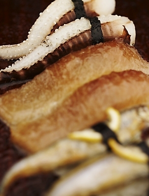 포토 JPG 스튜디오촬영 음식 실내 근접촬영 사람없음 세로 초밥 시샤모 열빙어 참치스테이크 한치 일본음식 국내포토 뷰포인트 스테이크 내부 오징어 파일형식