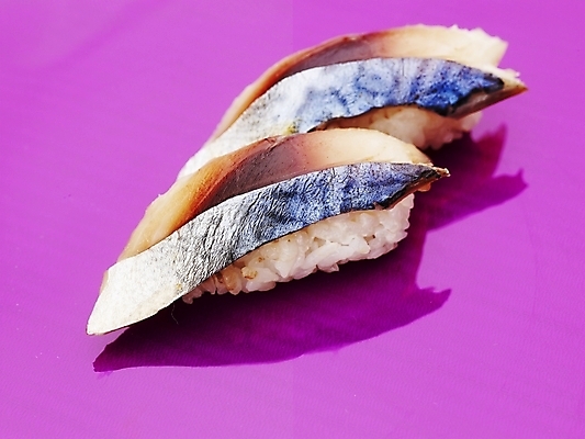 포토 JPG 스튜디오촬영 음식 실내 누끼 근접촬영 사람없음 장식 가로 초밥 생선초밥 고등어 고등어초밥 일본음식 국내포토 뷰포인트 어류 내부 파일형식