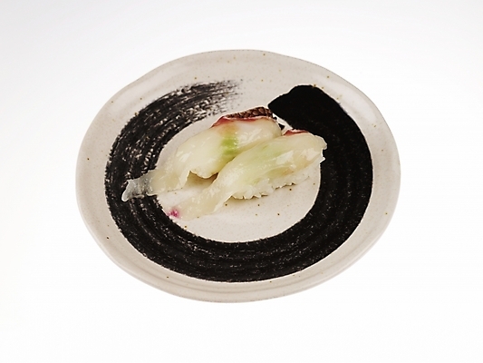 포토 JPG 스튜디오촬영 접시 음식 실내 누끼 근접촬영 사람없음 장식 가로 초밥 도미 도미초밥 일본음식 국내포토 식기 뷰포인트 어류 내부 파일형식